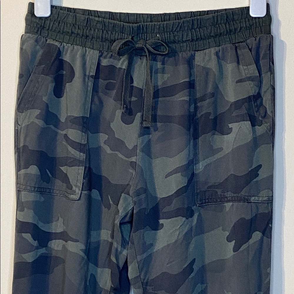 Splendid Casual Jogger Camouflage Pants Size S - Picture 2 of 7